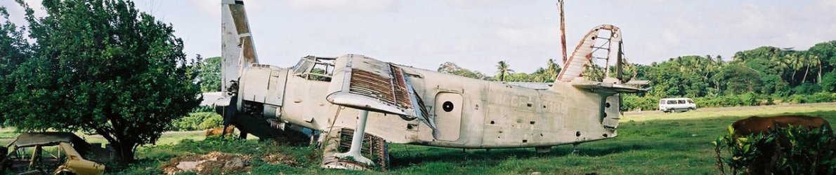 Crashed airplane, Grenada, Karibik