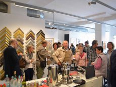 Meral Alma: Ausstellung Grenzenlos bei Conzen in Düsseldorf