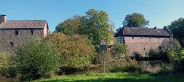 Nordrhein-Westfalen - Ratingen - Burg Haus zum Haus