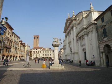 Italien - Venetien - San Giovanni und Piazza Liberta